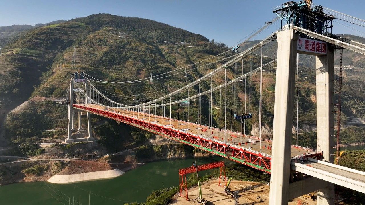 凌江飛架，來看黑水河大橋絢麗的 “空中之舞”！
