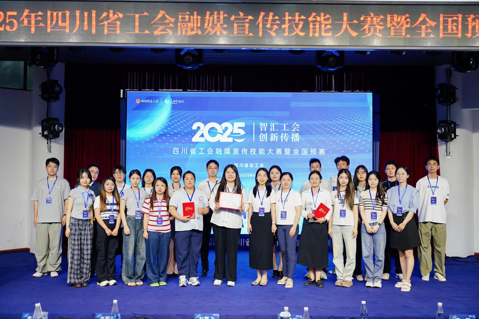 第二段后面  圖片輪播第二張.jpg 第二段后面  圖片輪播第二張.jpg